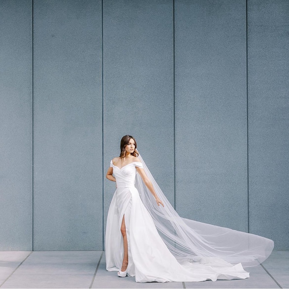 Off-the-shoulder corset back wedding dress size 16